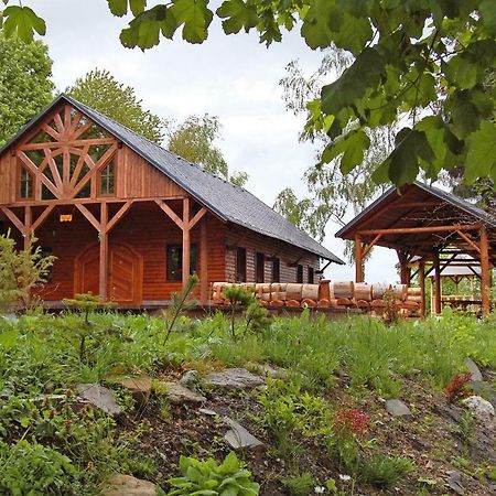 Pensiony A Ubytovani V Kempu Indiana Edrovice Extérieur photo