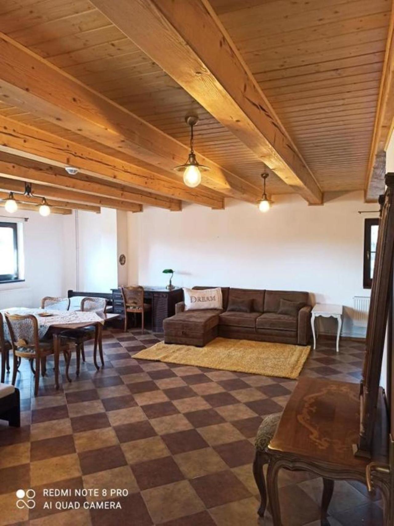 Pensiony A Ubytovani V Kempu Indiana Edrovice Extérieur photo